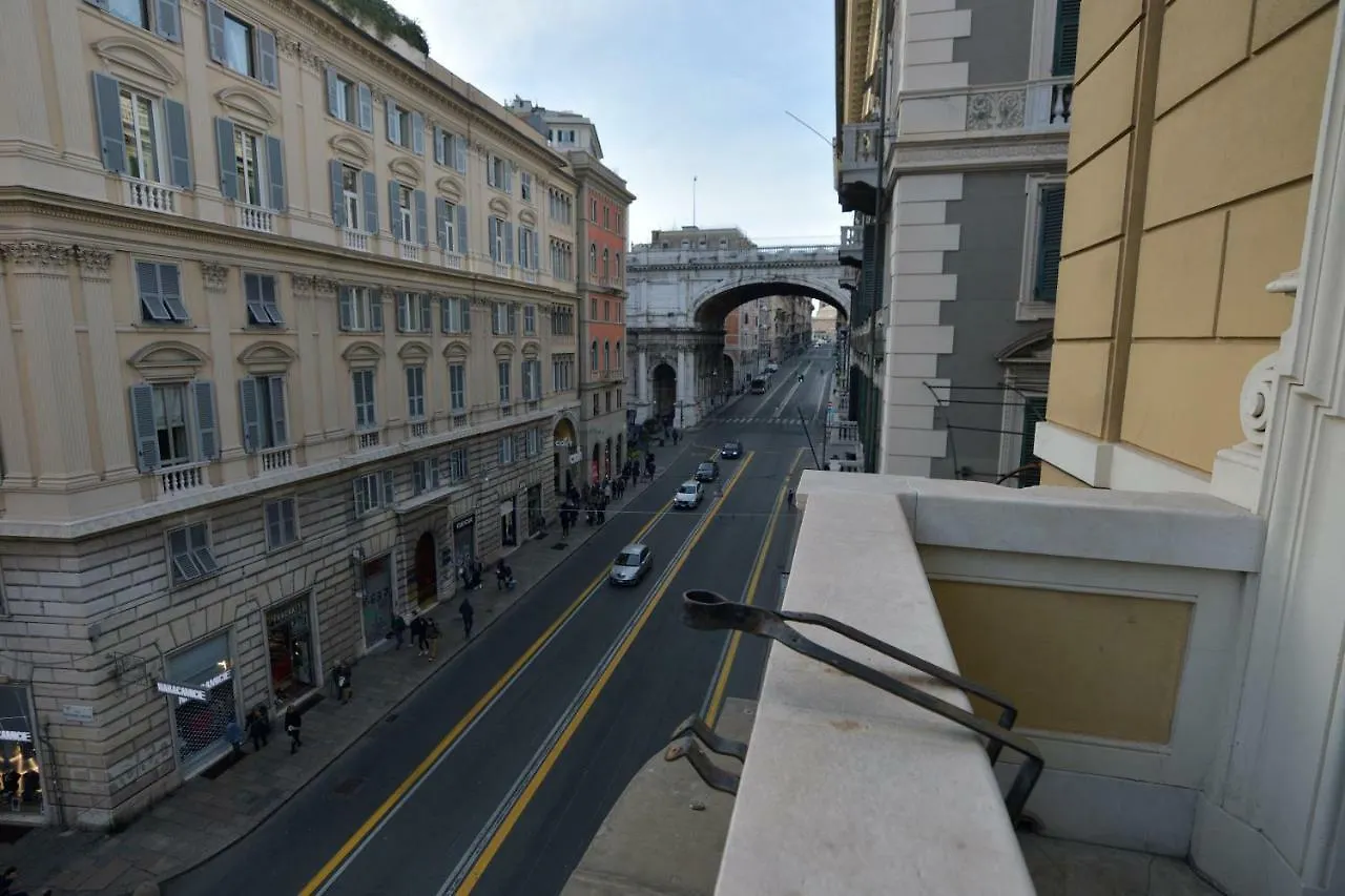 Check-Inn Rooms Genova Centro